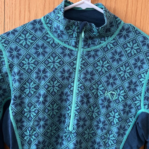 Kari Traa half zip first layer top, 100% Merino Wool. Beautiful pattern - Picture 2 of 12